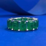 Elegant 925 Sterling Silver Emerald Ring with Rectangular Gemstones